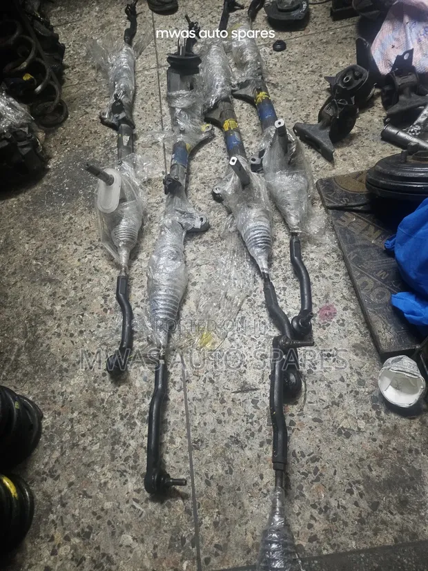 Nissan Tiida Hatchback Steering Rack - 1