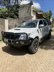 Toyota Hilux 2012 White - 2