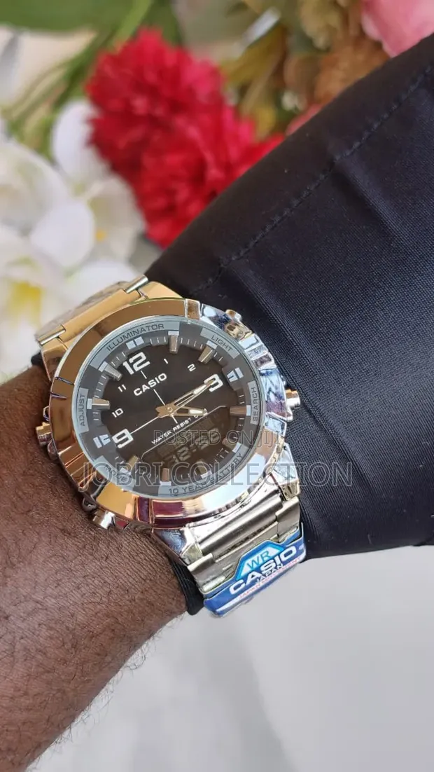 Casio Dual Time Watch ya Wanaume - Nyeusi na Mikanda ya Fedha - 1