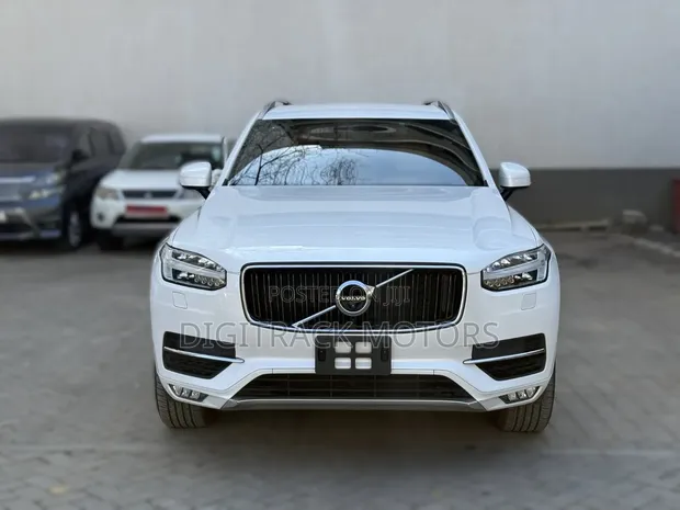 Volvo XC90 2017 Nyeupe - 1