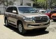 Toyota Land Cruiser 2017 Dhahabu - 2