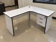 L-Shaped Office Desk - White Corner Computer Table yenye Drawers - 1