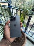 Apple iPhone 15 Pro 128GB Nyeusi - 4