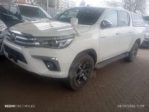 2020 Toyota Hilux Double Cabin 2400cc Diesel