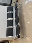 Kiti cha Kusubiri cha Seaters 4 - Kiti cha Mapokezi cha Ngozi Nyeusi ya Metali - 5