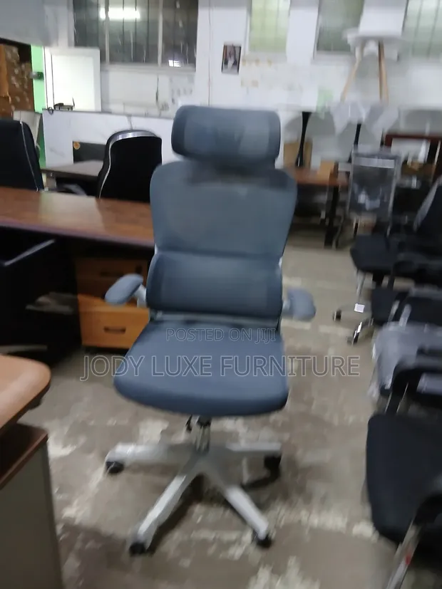Kiti cha Ofisi Nyeupe Kinachoweza Kurekebishwa F55 - 1