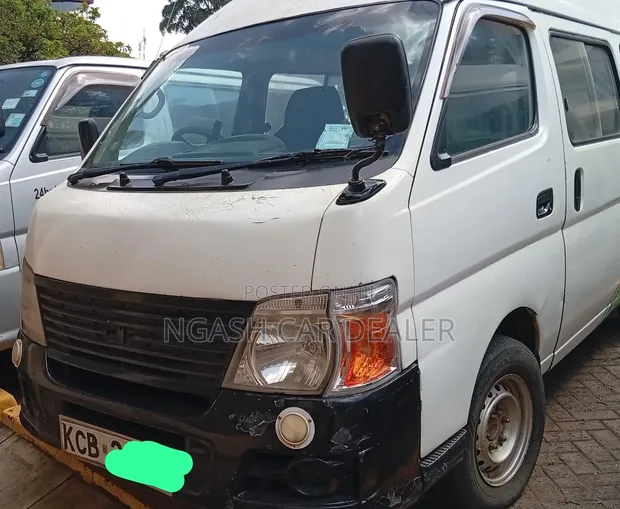 Nissan Caravan (Urvan) 2008 Diesel Automatic - 1