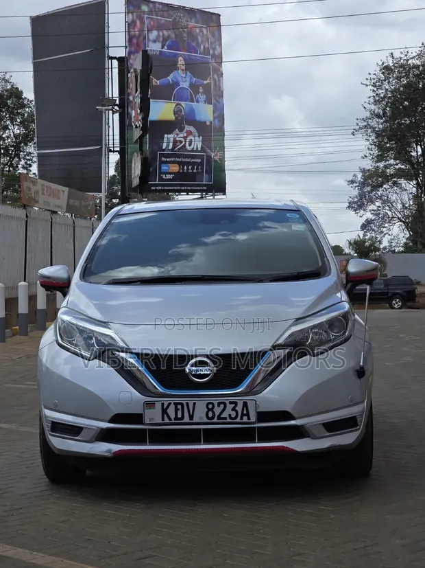 Nissan Note E-Power 2020 Silver - 1