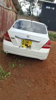 Nissan Tiida 1.5L 16V 2010 Nyeupe - 2
