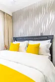 Cozy Studio Near Airport | Fast Wi-Fi & Netflix - Aries Residence - 4