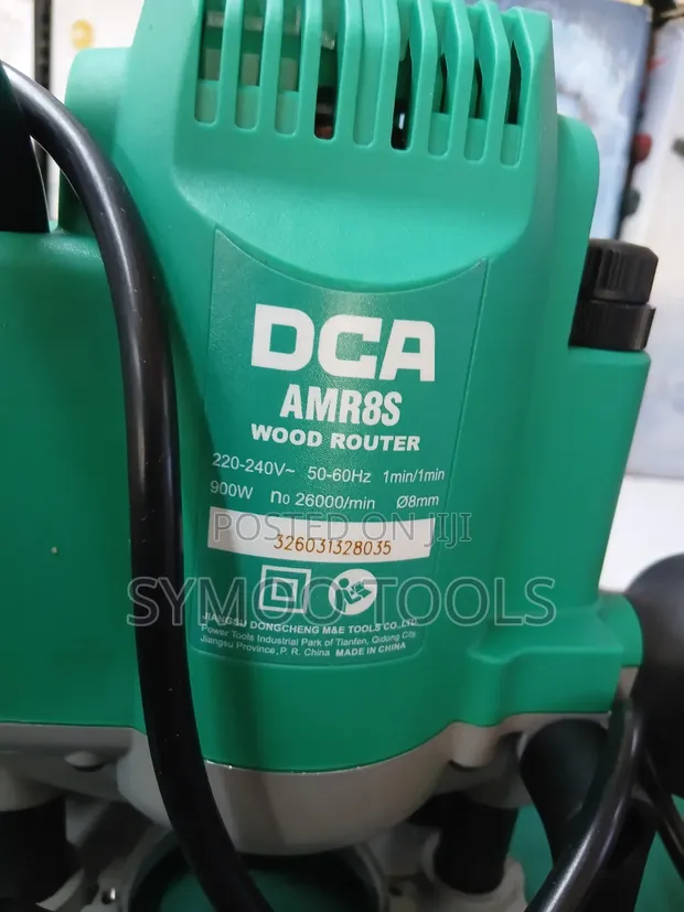 DCA 900W Wood Router - 1