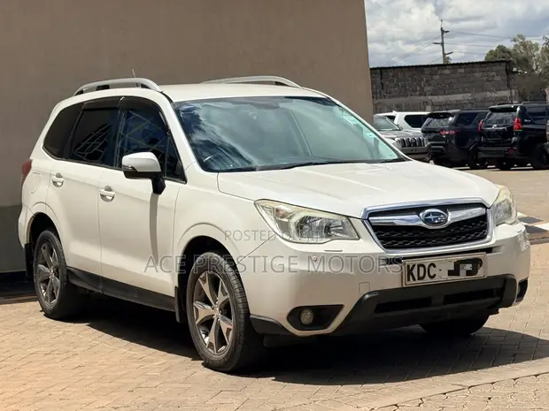 Subaru Forester 2014 White - 1