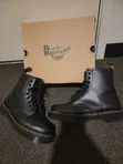 Viatu vya Dr. Martens - 1