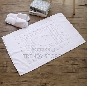 Pamba Bath Mats/Floor Mats - Grey & White