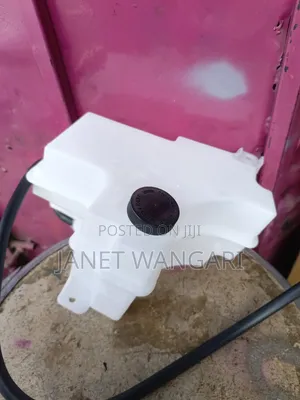 Chupa ya Coolant/Tangi la Akiba la Nissan Teana