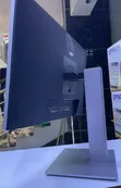 HP 24" Monitor isiyo na Fremu - 1