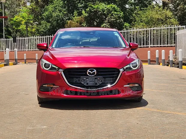 Mazda Axela 2019 Nyekundu - 1