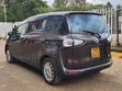 Toyota Sienta 1.5 Hybrid FWD 2017 Brown - 4