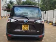 Toyota Sienta 1.5 Hybrid FWD 2017 Brown - 5