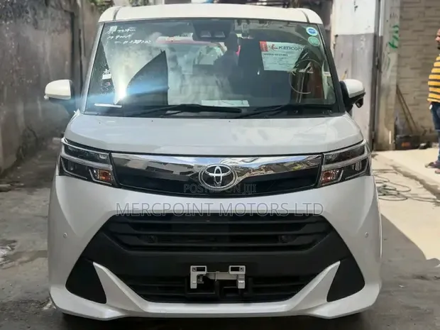Toyota Tank 2019 Pearl - 1
