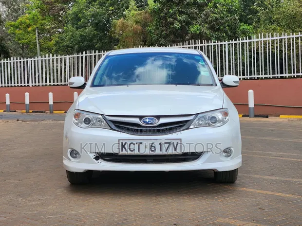 Subaru Impreza 2.0 2011 Pearl - 1