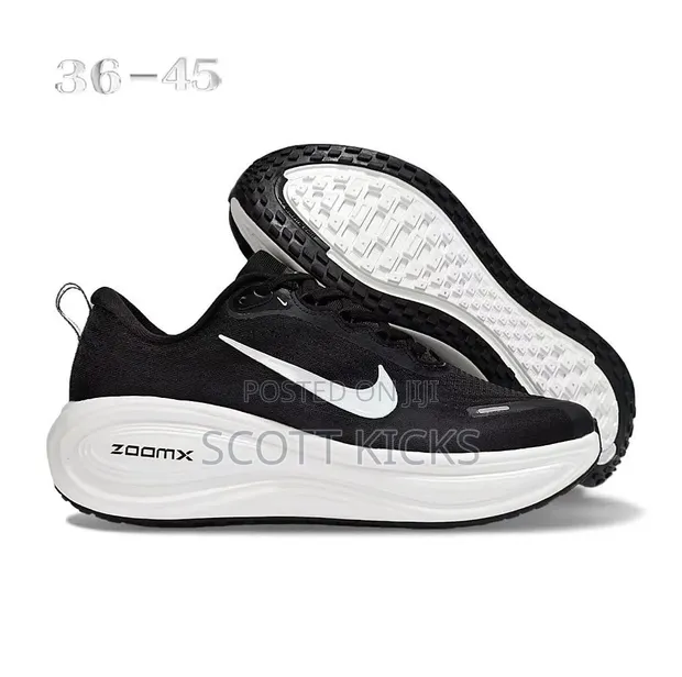 Nike Vomero Plus Viatu vya Kukimbia Barabarani/Sneakers - 1