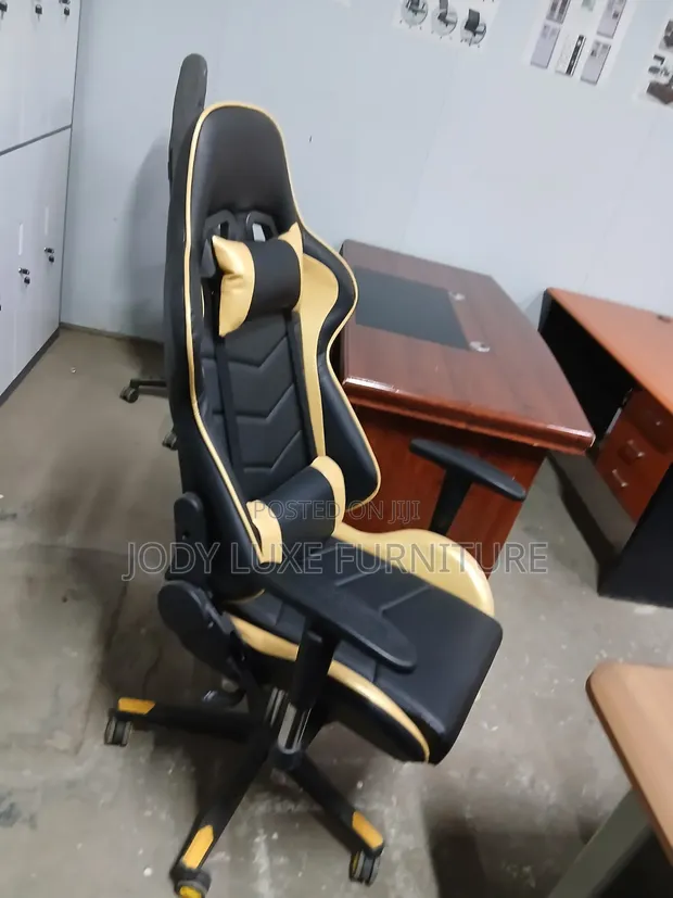 Premium Gaming Chair - High Back - 1