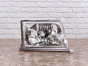 Nissan Hardbody D22 2001 Headlight (Clear)