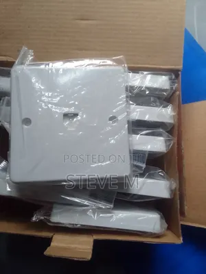 RJ11 Faceplate ya Simu na Data