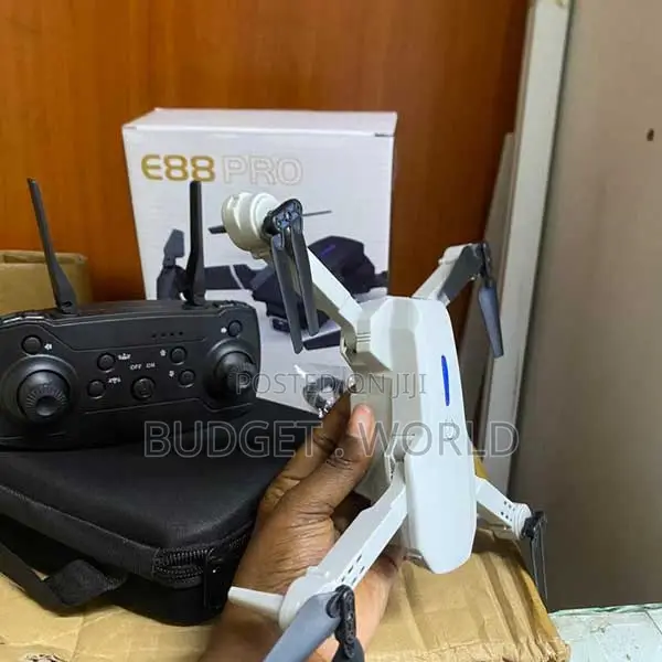 E99 Max 4K HD Foldable Drone with Brushless Motor - 1
