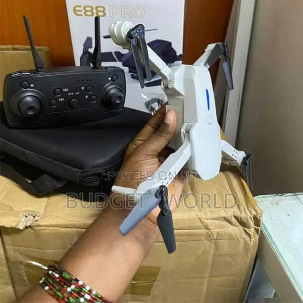 Waterproof E99 Foldable Drone Toy - Crash-Resistant - 1