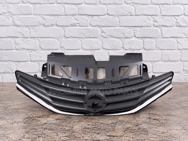 Grille ya Mbele ya Nissan Note (2014-2016) - 1