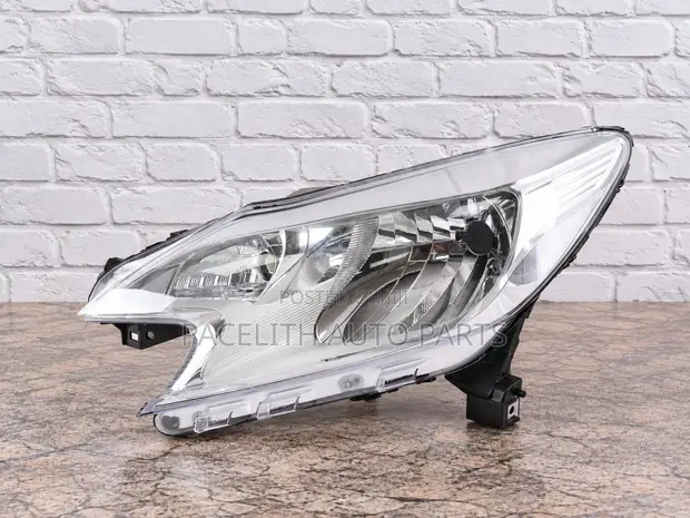 Depo Headlight for Nissan Note (2013-2015) - 1