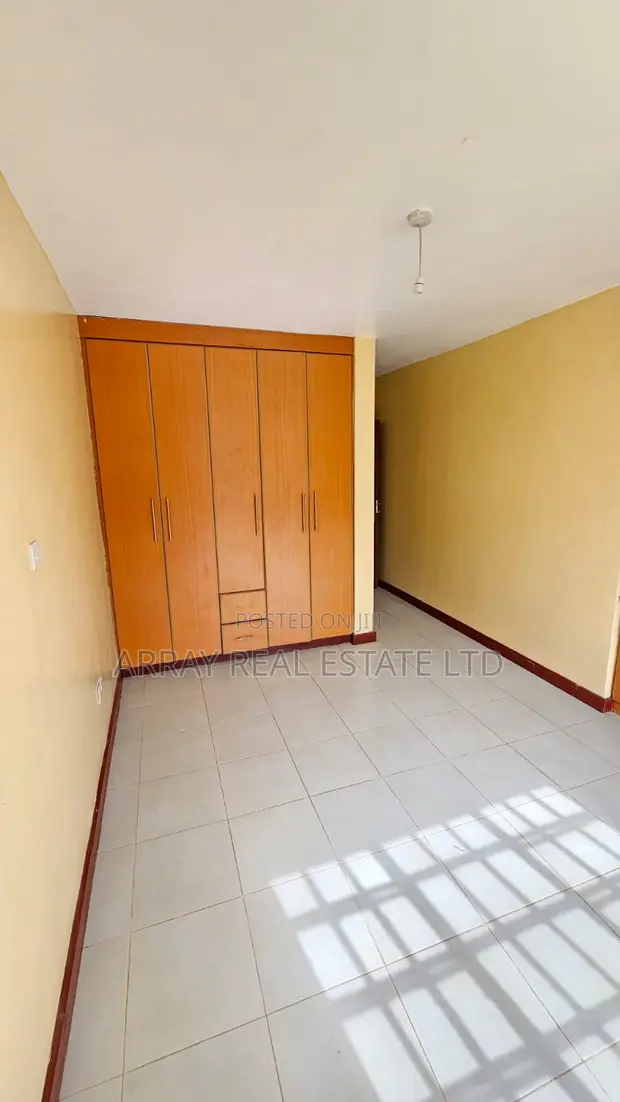 3 Bedroom Townhouse/Terrace in Hurlingham for Sale - 1