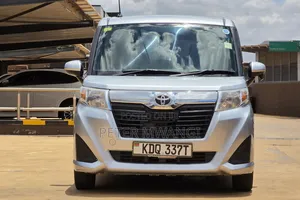 Toyota Roomy 2017 Nyeupe