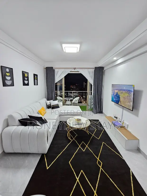 Furnished 1-Bedroom Penthouse for Airbnb in Kilimani, Nairobi - 1