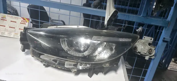 Mazda CX-5 2015 Headlights (5 Pins) - 1