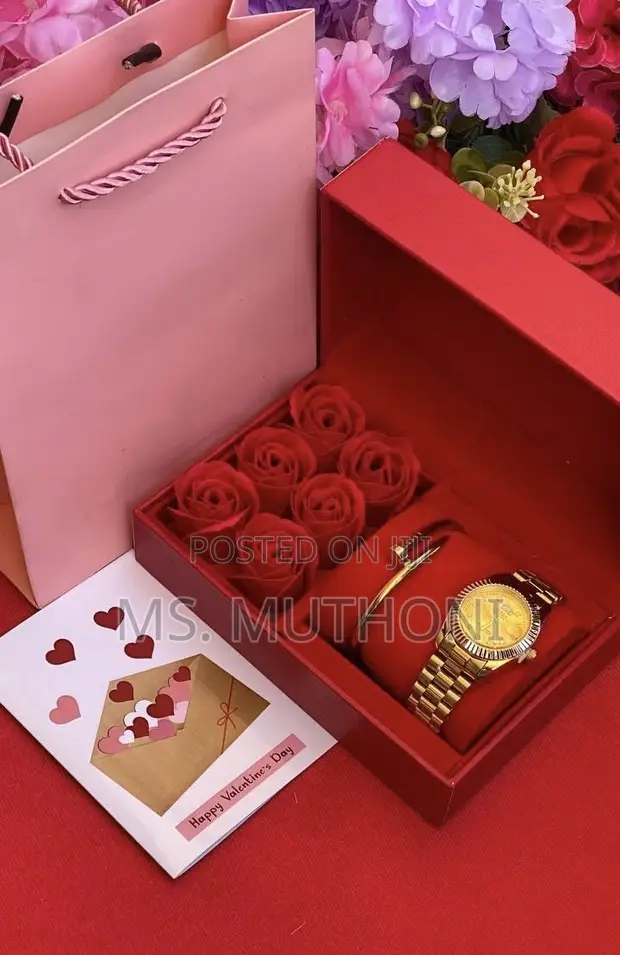 Everlasting Flower & Watch Surprise Box - 1