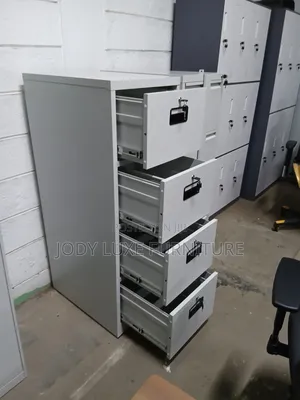 Boss Cabinet ya Ofisi