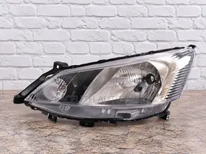 Depo Headlight for Nissan NV200 Vanette (2010)