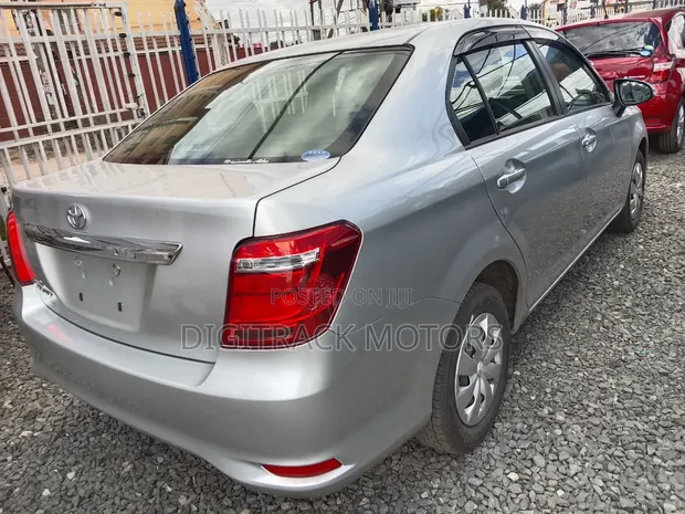Toyota Axio 2019 Silver - 1