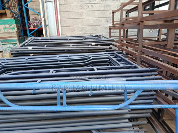 2M Construction Scaffolding Ladder Set - 1