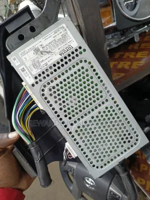 Land Cruiser Prado 150 Amplifier Booster