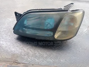 Subaru Legacy 2005 Mwanga wa Kichwa