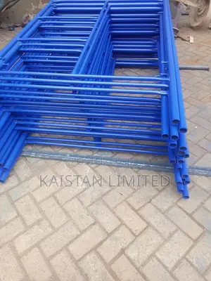 Scaffolding Ladder / Construction Set 2M (H Frame)