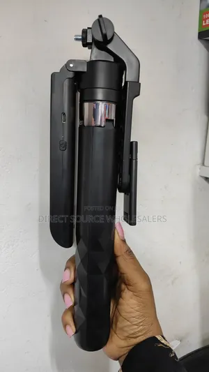 PLOKAMA AI Tripod & Selfie Stick na Mwanga wa LED