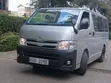 Toyota HiAce 2014 Nyeupe - 2