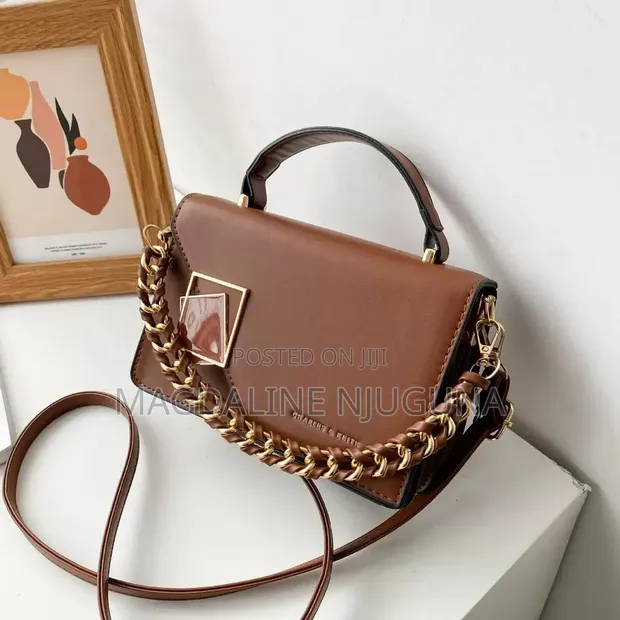 Minimalist Chain Sling Bag - Brand New - 1
