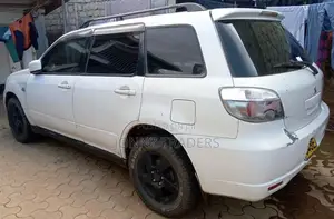Mitsubishi Airtrek 2.0 2003 Nyeupe
