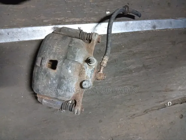 Nissan B15 Caliper - 1
